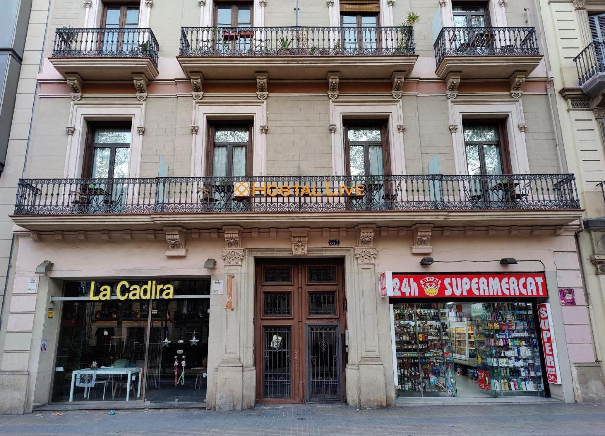 Hostal Live Barcelona — Fotos 1